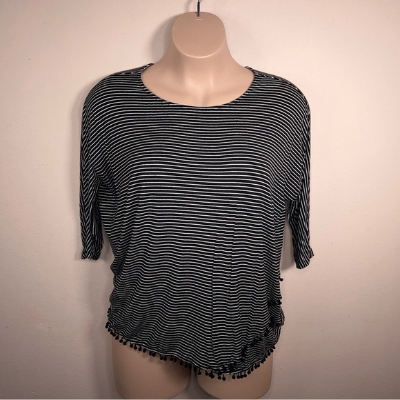 1X Isla Woman Black White Stripe Top 3/4 Sleeve Layered Style Stretch Casual - Picture 7 of 10